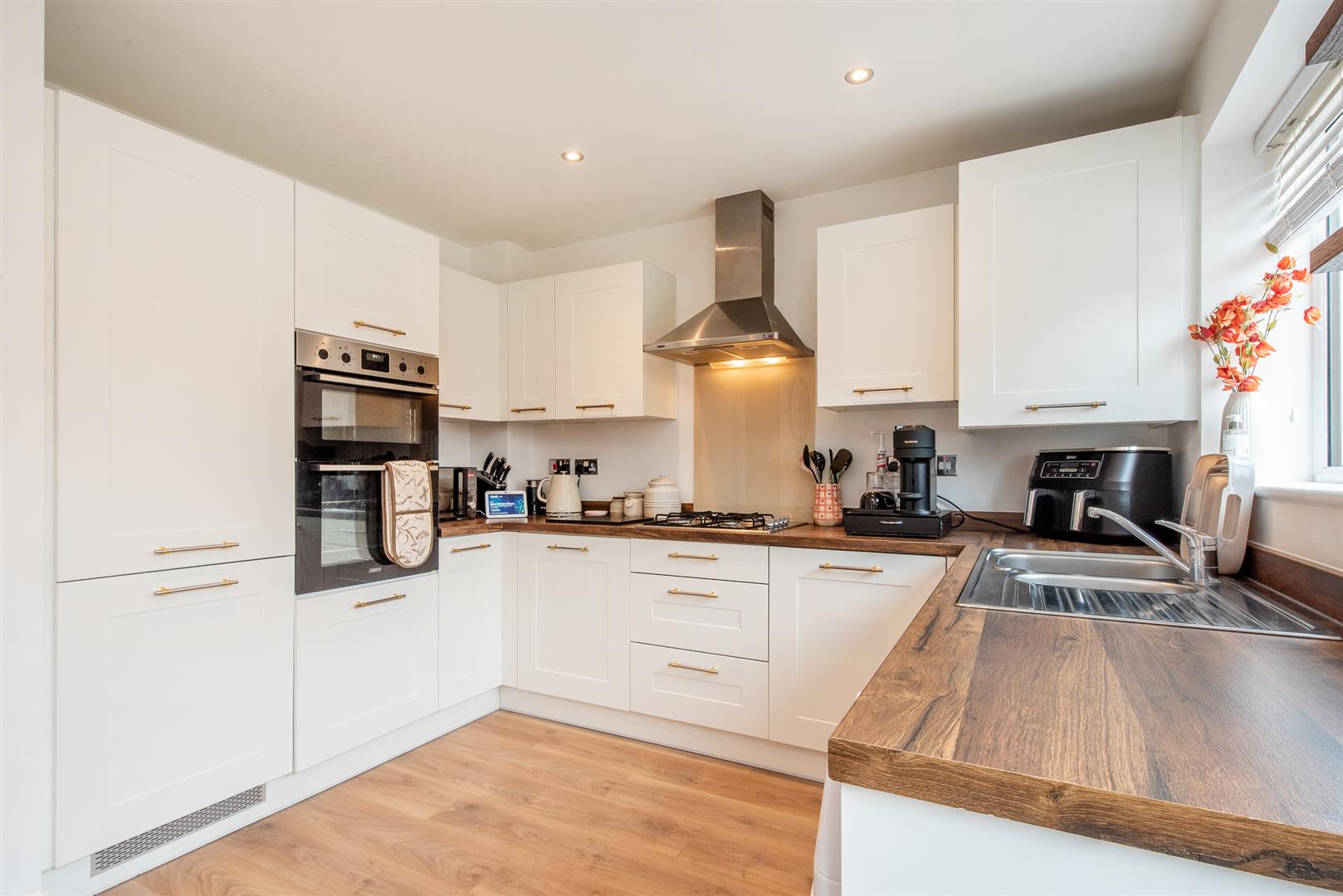 3 bed property in Triumph Road, Leyland